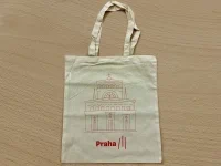 Taška — kostel Nejsvětějšího Srdce Páně